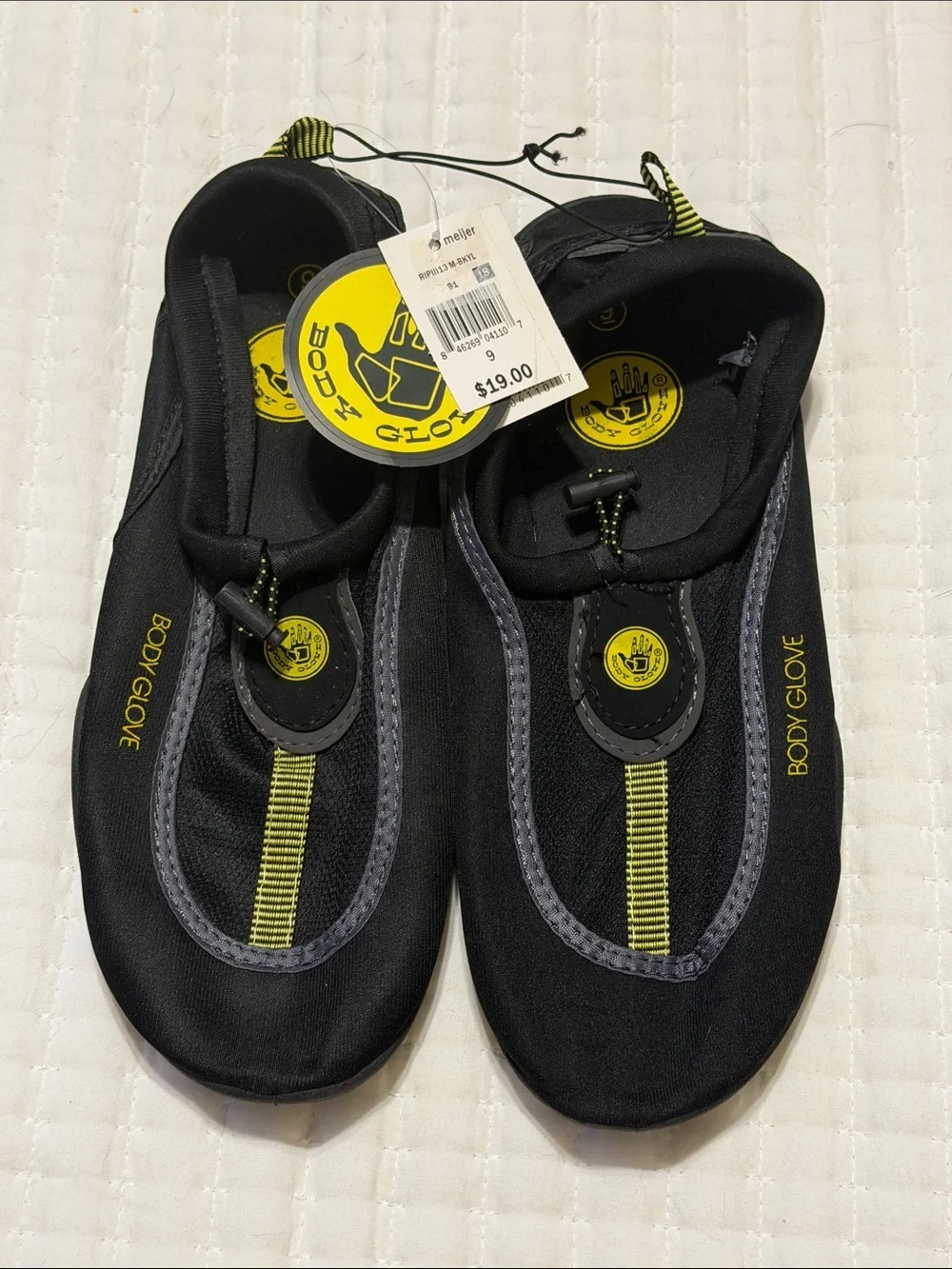 Body Glove Black and Yellow Water Shoes